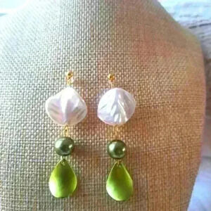 Pearl and green  tones earrings